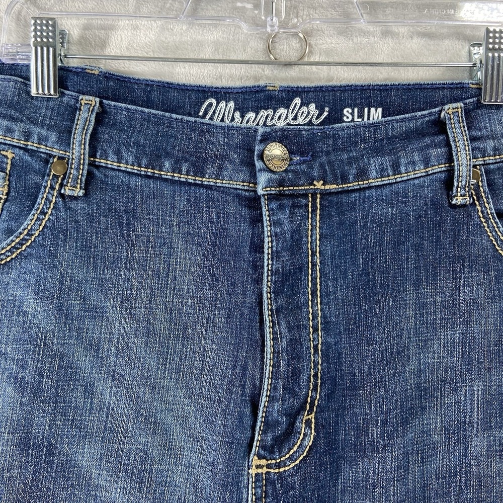 Wrangler Jeans men's 38x31 Retro Slim Bootcut Denim Blue Western Bootleg Fading - Picture 4 of 14